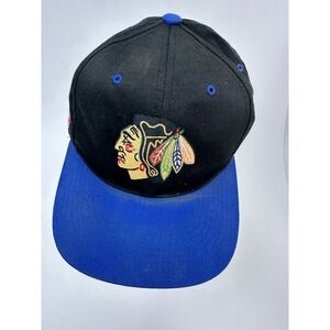 VTG 90s Chicago Blackhawks NHL Bud Ice Blue & Black SnapBack Hat Kick10